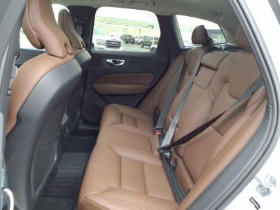 2019 Volvo XC60 Momentum