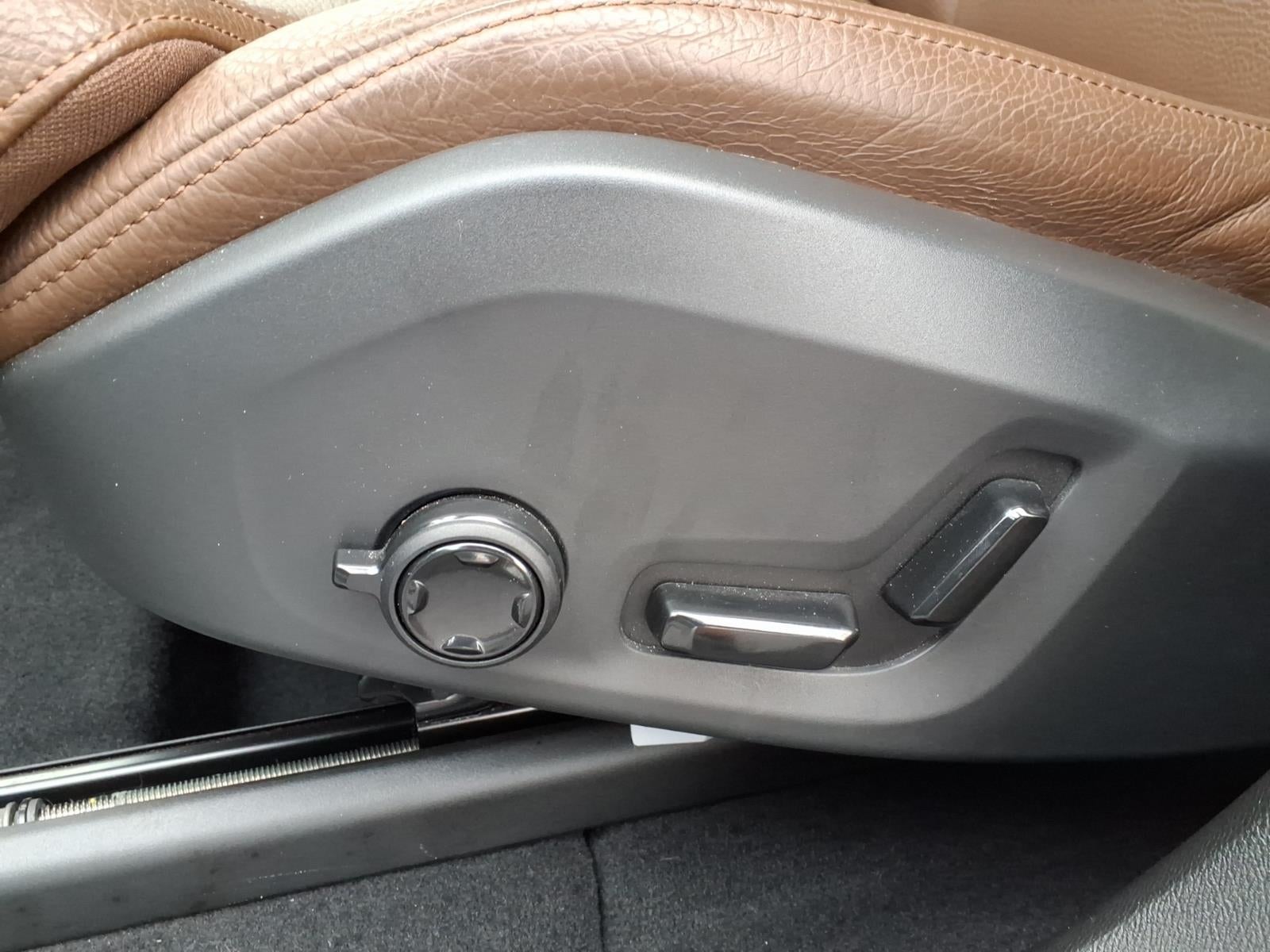 2019 Volvo XC60 Momentum