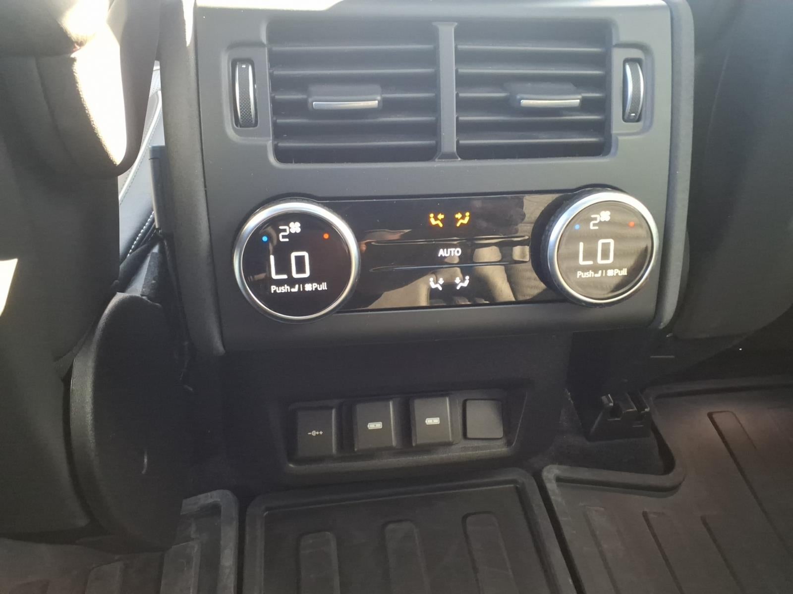 2023 Land Rover Discovery HSE R-Dynamic