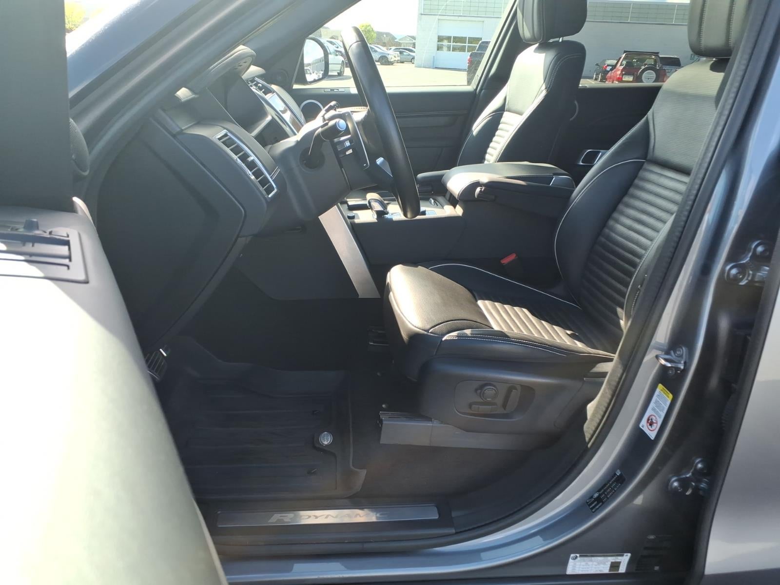 2023 Land Rover Discovery HSE R-Dynamic