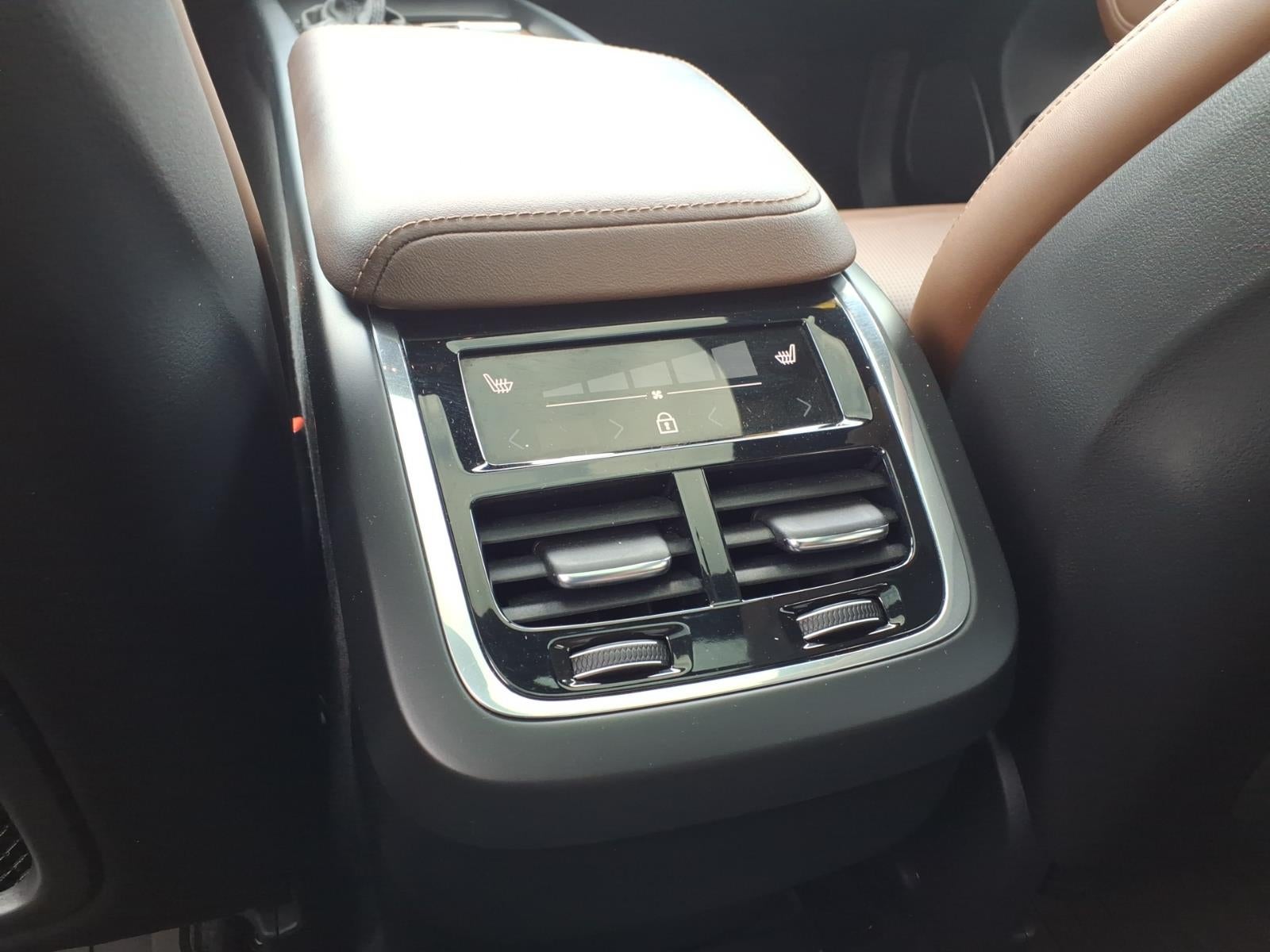 2021 Volvo XC60 T6 Inscription