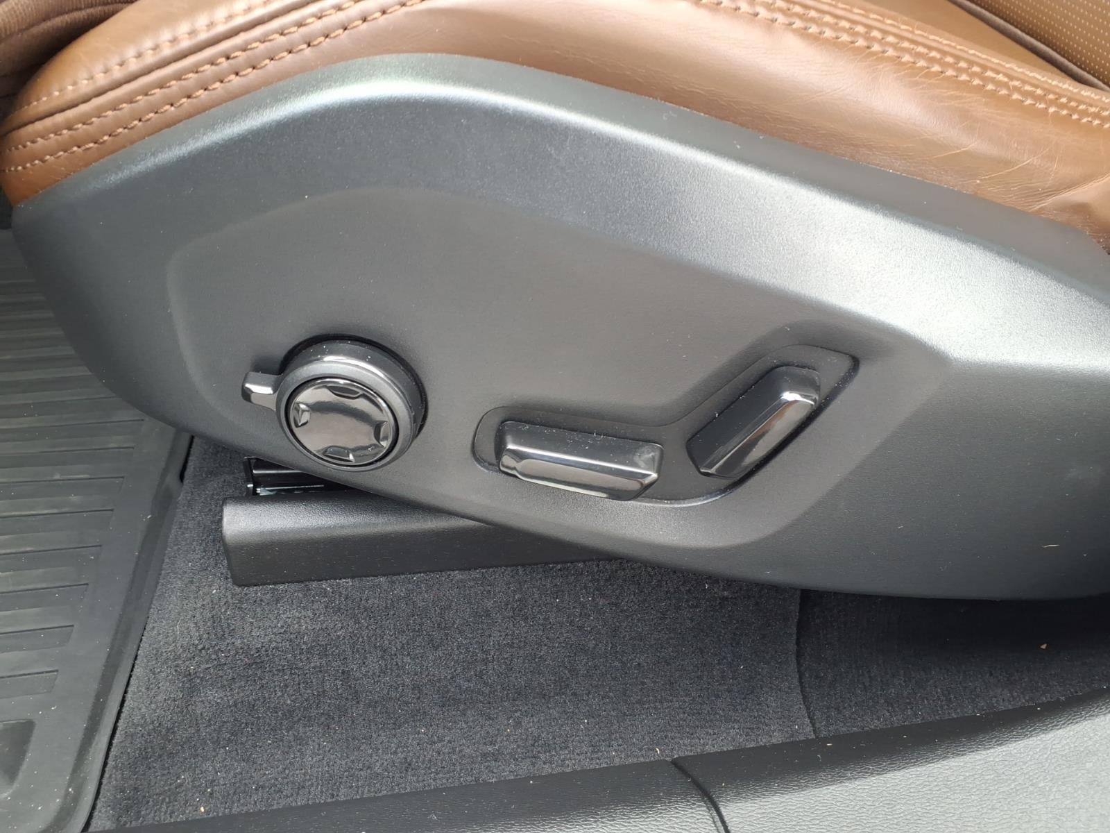 2021 Volvo XC60 T6 Inscription