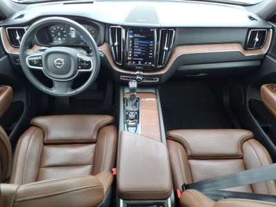 2021 Volvo XC60 T6 Inscription
