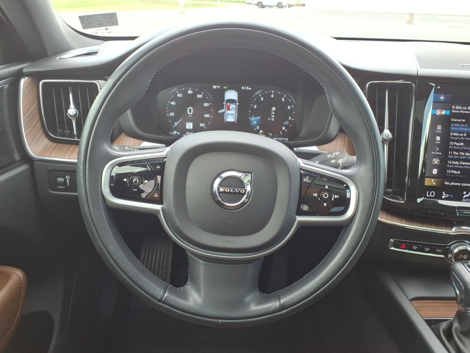 2021 Volvo XC60 T6 Inscription